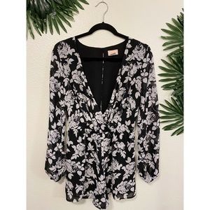 Love...Ady long sleeve floral romper